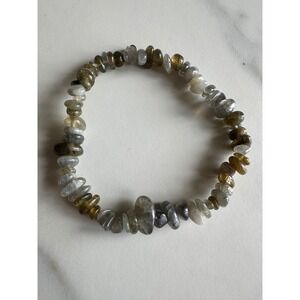 Natural Labradorite Chip Bead Stretch Bracelet Grey Blue Flash Gemstone Boho